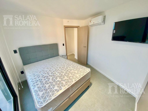 Imagen 8 de 11 de Venta Departamento - 1 Dormitorio , 1 Baño -a Metros De Playa Mansa, Punta Del Este - Ref: 44911789