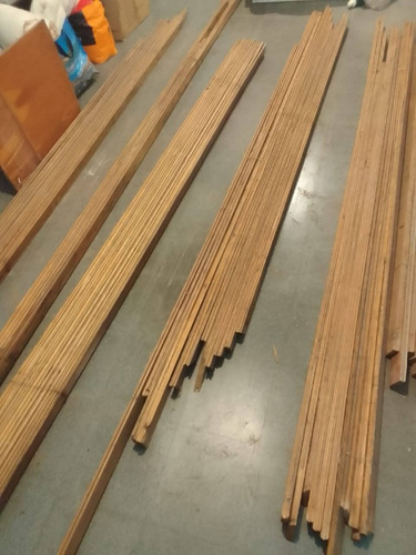 Lote De Pinotea Usada De Demolición Madera