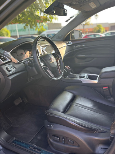 Cadillac SRX 3.6 Luxury V6 6 Vel At