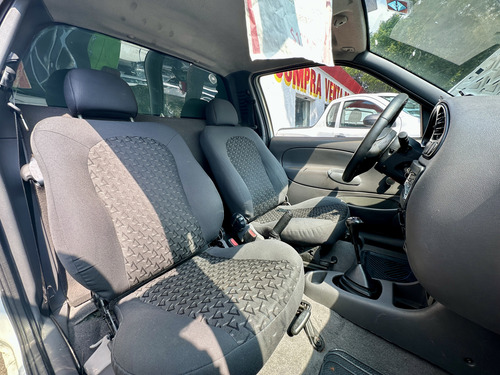Ford Courier