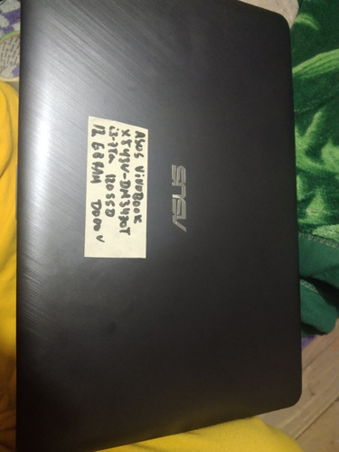 Notebook Asus Vivobook X543u-dm3470t I3-7ta 12gb Ram Y 120ss (Usado)