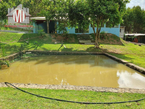 Imagem 2 de 30 de Linda Chácara Com Lago, Casa Nova, Arborizada, Lugar Maravilhoso Com 02 Dormitórios À Venda, 3000 M² Por R$ 400.000 - Zona Rural - Pinhalzinho/sp - Ch0578