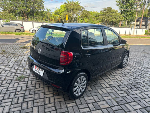 Volkswagen Fox Fox 1.0 Mi Total Flex 8V 5p