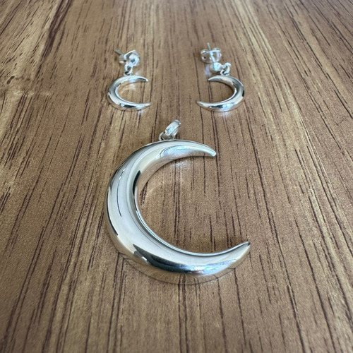Dije Y Aretes Luna Lisa De Plata .925 Mujer Agálea