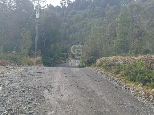 Parcela De 5000m2, Con Rol Propio D1, En Carretera Austral