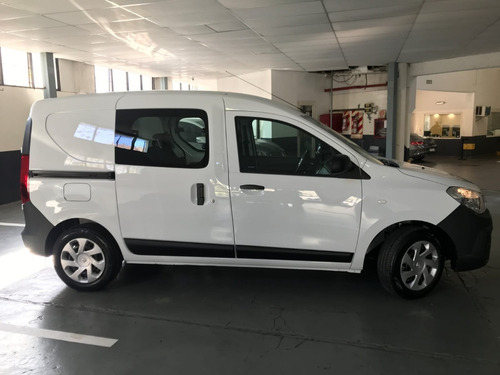 Imagen 4 de 19 de Renault Kangoo Diesel Dci 0km Stock Fisico 2022 (LG)