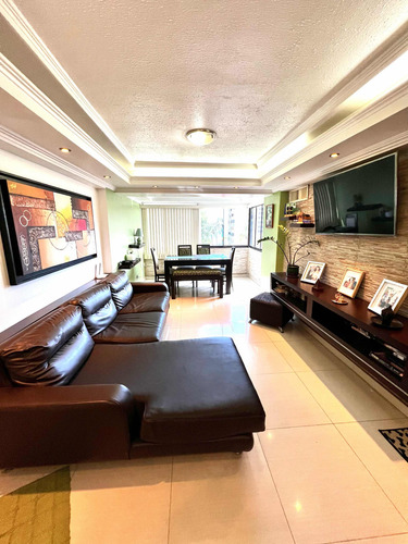 Apartamento De 2 Habitaciones Y 2 Baños En Playa Grande