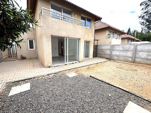 Fyc Arrienda Casa De 2 Pisos Y 3 Dormitorios En Curauma