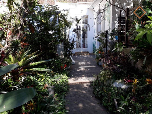Sobrado Com 160 M², 3 Dormitórios, 3 Banheiros, 1 Vaga, Múltiplo Uso R$ 1.700.000,00 - So8406