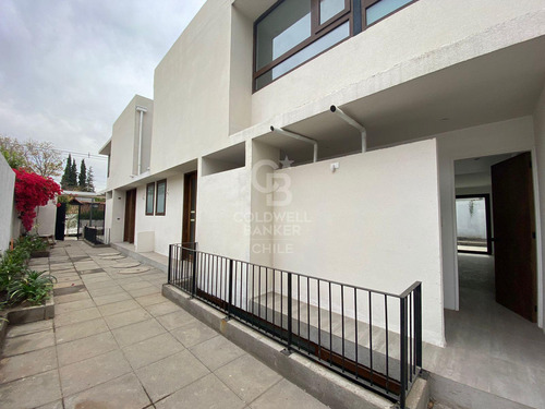 Town House Cardenal Newman