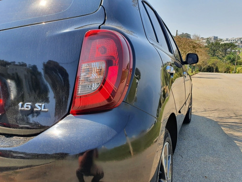Nissan March 2015 1.6 16v Sl 5p