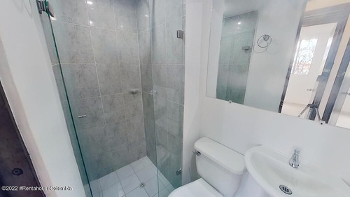 Imagen 14 de 16 de Vendo Apartamento En Pajarito(medellin) C.m 23-549