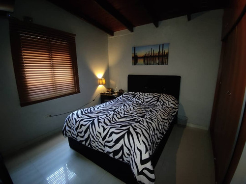 Imagen 8 de 12 de Casa En Venta En La Morita 1 Maracay // 04243385555