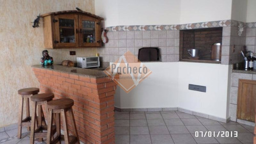 Casa Na Penha, 500 M², 03 Suítes, R$ 1.500.000,00 - 714