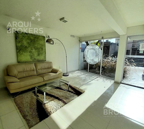 Imagen 16 de 20 de Apartamento Venta De 1 Y 1/2 Dormitorio Con 2 Terrazas Y 2 Garajes En Pocitos