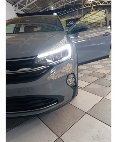 Imagem 4 de 15 de Volkswagen Nivus 1.0 200 Tsi Total Flex Highline Automático