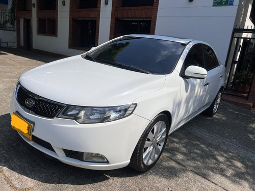 Kia CERATO FORTE 2.0