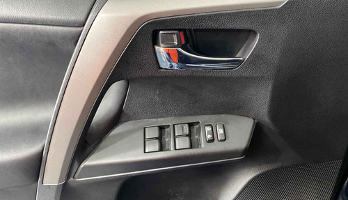Imagen 8 de 15 de 113919 - Toyota Rav4 2017 Con Garantía