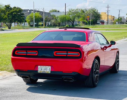 Imagen 6 de 14 de Dodge Challenger 2018 6.5l Sc Pack At