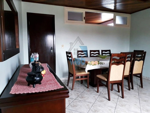 Imagem 15 de 27 de Excelente Sobrado De Esquina De Alto Padrão No Bairro Afonso Pena, Em São José Dos Pinhais, Contando Com 6 Quartos, 4 Banheiros, Sala E Cozinha. - Ca01345 - 69394929