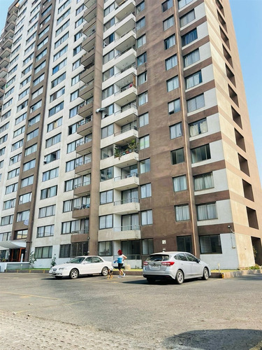 Departamento En Arriendo 3d 2b 1e 1b Metro Carlos Valdovinos