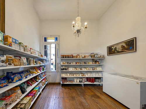Venta O Alquiler De Casona Comercial En Esquina Con Local Gastronómico Y Oficina En Pa