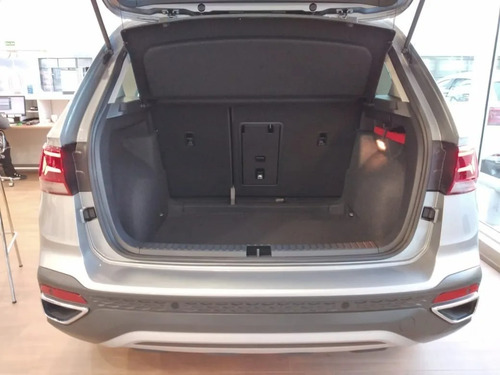 Imagen 5 de 15 de Volkswagen Taos Confortline Hay Stock #30