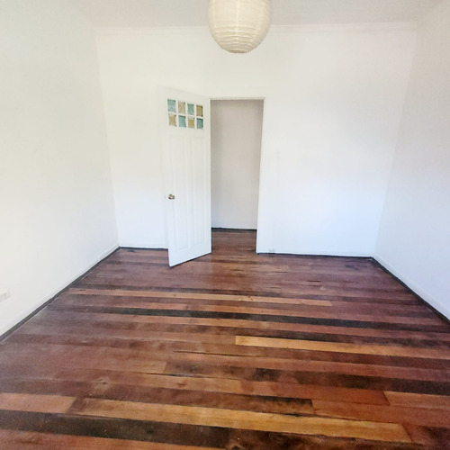 Amplia Casa 5d 2 B En Arriendo, Ñuñoa