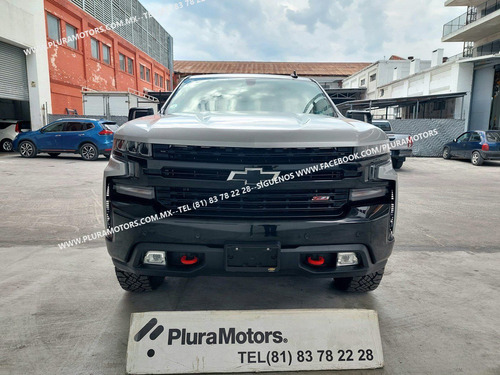 Imagen 2 de 15 de Chevrolet Cheyenne Crew Cab 4x4 Z71 Trail Boss 2021 Cam Rev