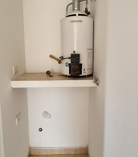 Venta Departamento Echesortu 1 Dormitorio Externo, Cochera