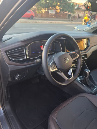Volkswagen Virtus 1.0 Highline 200 Tsi Aut. 4p