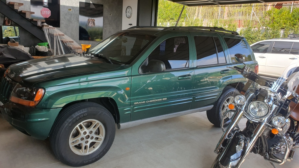 Jeep Grand Cherokee 4.7 Limited 5p