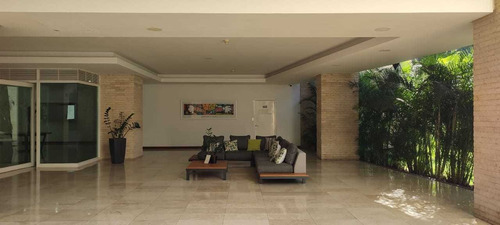 Imagen 13 de 17 de Moderno Apartamento En Alquiler Amoblado En El Rosal 80mts