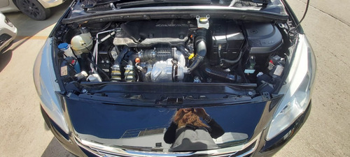 Imagen 12 de 12 de Peugeot 408 Feline 1.6 Hdi 2016