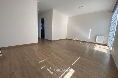 Casa Cond. Hacienda San Sebastian, G.común Incluido, Temuco