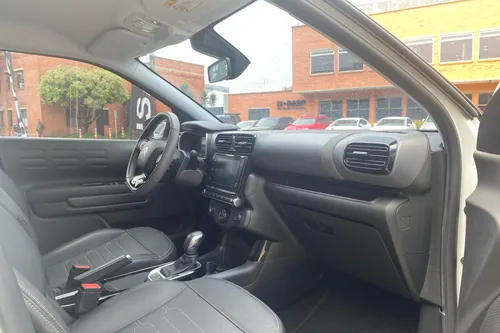 Citroën C4 Cactus 1.6 Shine Turbo Aut