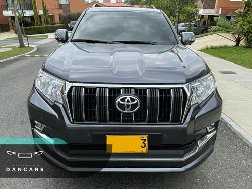 Toyota Prado Tlx