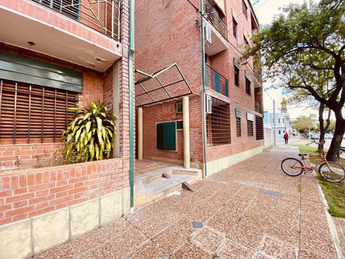 Imagen 2 de 17 de Excelente Departamento En Venta Dentro De Los 4 Bv