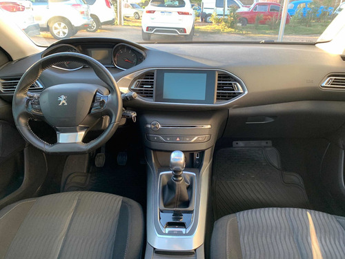 Peugeot 308 Active 1.6 Turbo Manual