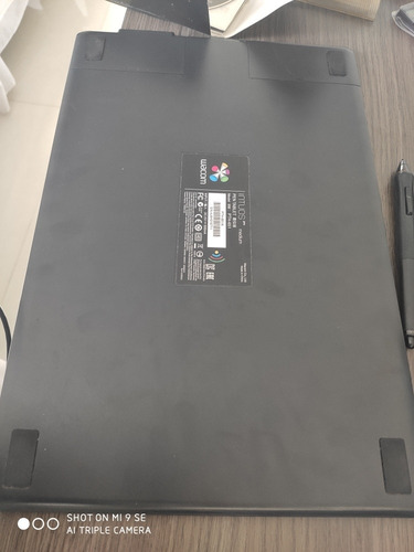Wacom Intuos Pro Média Com Capa Protetora