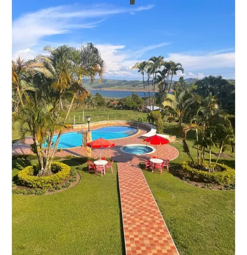 Venta Finca Lago Calima