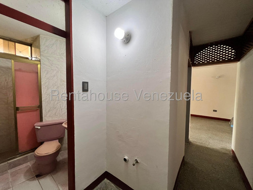 Apartamento La Victoria Con Area Adicional. Ljsa 26-374