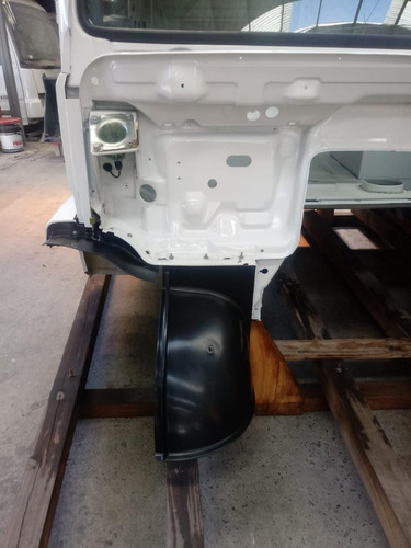 Imagen 8 de 12 de Cabina Mercedes Benz 1634 0km Original.
