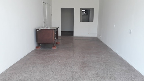 Imagem 3 de 9 de Loja Para Alugar - 80235.003
