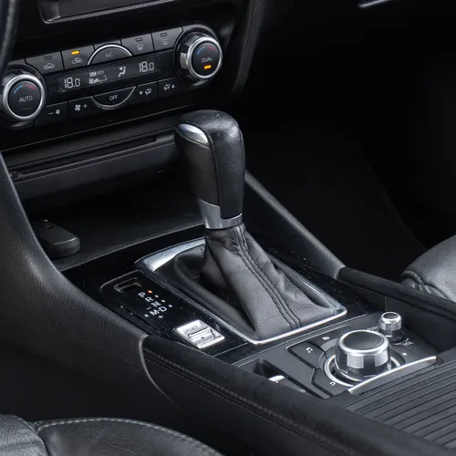 Mazda 3 2.0 Touring At