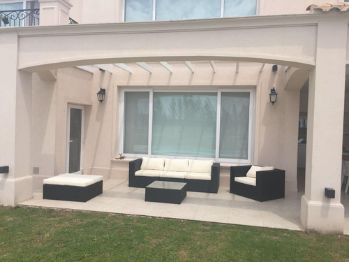 Imagen 3 de 14 de Casa A La Venta En La Magdalena Canning
