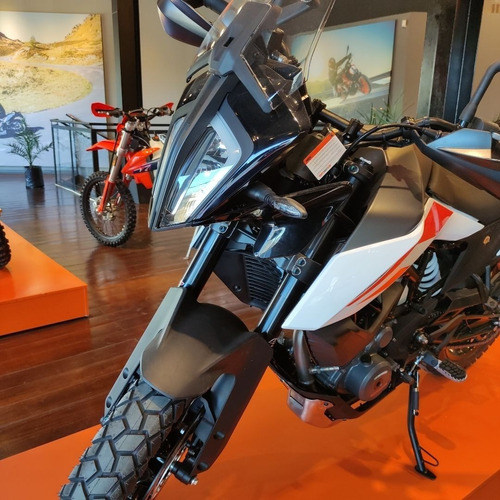 Imagen 4 de 18 de Adventure 390 2021 No Voge 500 Kawasaki Benelli Honda 500