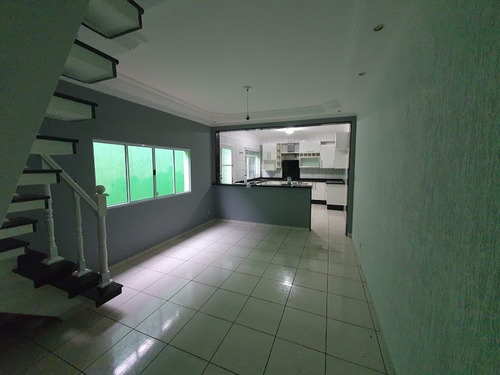 Sobrado À Venda, 3 Quartos, 1 Suíte, 3 Vagas, Jardim Camargo Novo - São Paulo/sp - 218