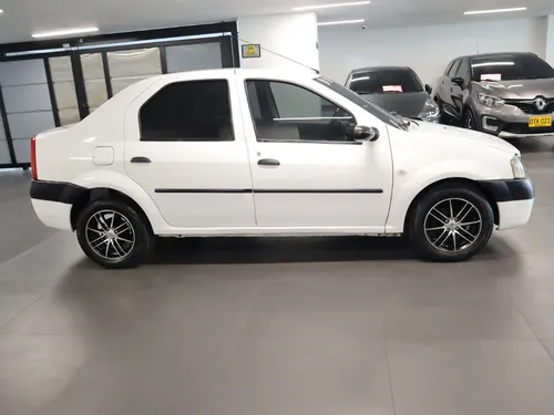 Renault Logan 1.4 Expression