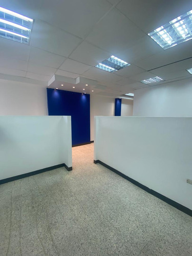 Alquiler Oficina / Intercomunal Maracay / Turmero / Pa7161